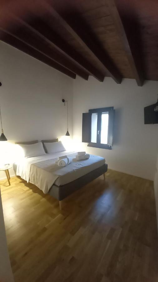 La Casetta Guest House أوريستانو المظهر الخارجي الصورة